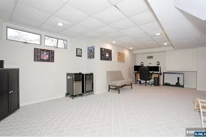 607 Glasmere Road, Mahwah, NJ 07430 - Photo 33