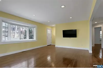 9 Sioux Avenue, Oakland, NJ 07436 - Photo 9