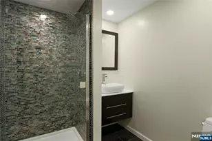 9 Sioux Ave, Oakland, NJ 07436 - Photo 29