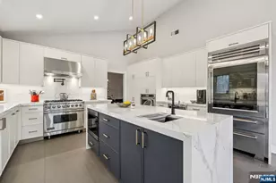 26 Bayberry Dr, Saddle River, NJ 07458 - Photo 7