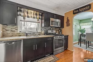 11 Beech St, Cedar Grove, NJ 07009 - Photo 9