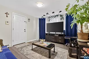 131 Paterson Ave, Wallington, NJ 07057 - Photo 27