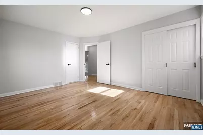 35 Eastern Parkway, Hillside, NJ 07205 - Photo 15