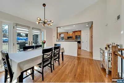 460 New Bridge Road, Bergenfield, NJ 07621 - Photo 15