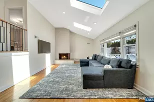 460 New Bridge Rd, Bergenfield, NJ 07621 - Photo 11