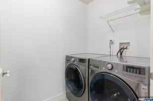 944 Flora St, Elizabeth, NJ 07201 - Photo 17