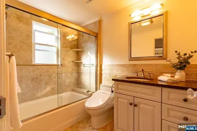 524 Upper Mountain Avenue, Montclair, NJ 07043 - Photo 11