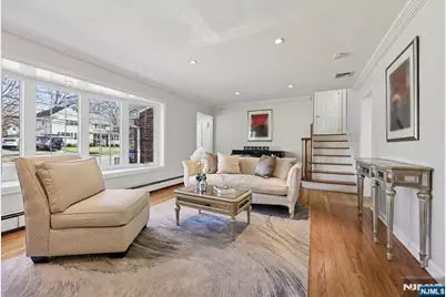 949 Oradell Avenue, Oradell, NJ 07649 - Photo 3