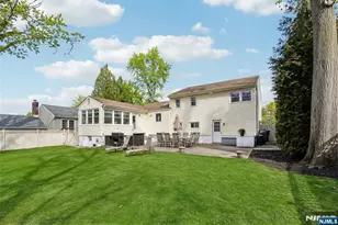 949 Oradell Ave, Oradell, NJ 07649 - Photo 23