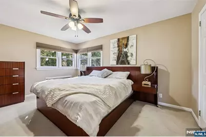 949 Oradell Avenue, Oradell, NJ 07649 - Photo 15