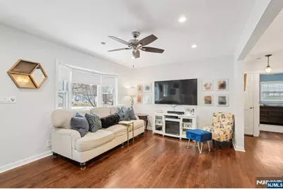 2 White Oak Lane, Wayne, NJ 07470 - Photo 5