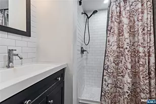 449 Park Ave, Orange, NJ 07050 - Photo 29