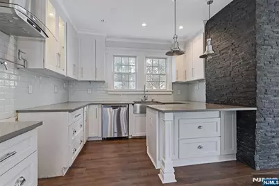 449 Park Avenue, Orange, NJ 07050 - Photo 11