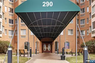 290 Anderson Street 2A, Hackensack, NJ 07601 - Photo 29