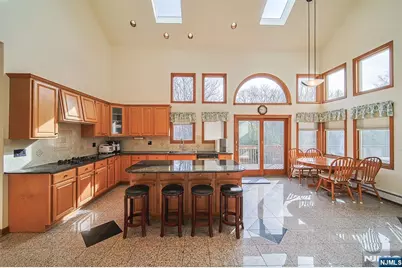 19 Dave Espie Way, Wayne, NJ 07470 - Photo 21