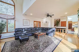 19 Dave Espie Way, Wayne, NJ 07470 - Photo 11