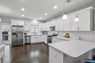 10 Glen St, Cliffside Park, NJ 07010 - Photo 13