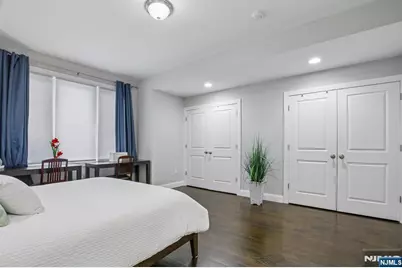 10 Glen Street, Cliffside Park, NJ 07010 - Photo 23