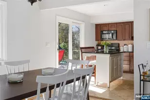 11 Willow Terrace, Verona, NJ 07044 - Photo 7