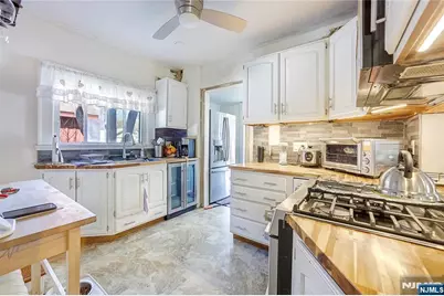 161 Jane Street, Englewood, NJ 07631 - Photo 9