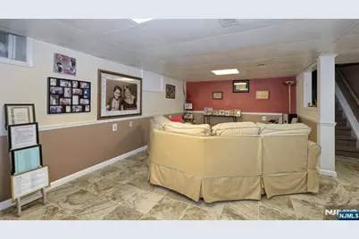 337 Madison Avenue, Clifton, NJ 07011 - Photo 17