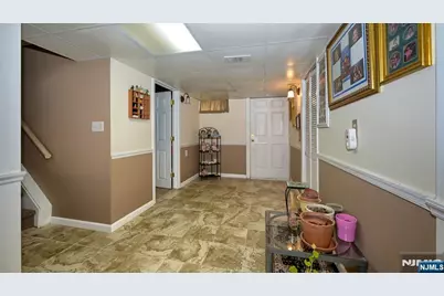 337 Madison Avenue, Clifton, NJ 07011 - Photo 15