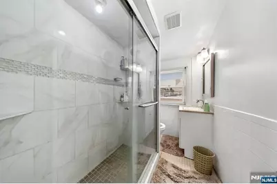 409 Hamilton Street, Harrison, NJ 07029 - Photo 37