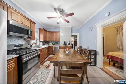 409 Hamilton Street, Harrison, NJ 07029 - Photo 11