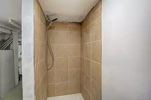 331 Ellery Ave, Newark, NJ 07106 - Photo 21