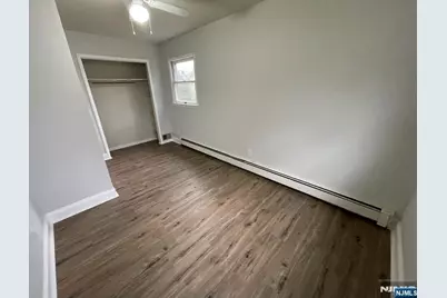 10 E Bayview Avenue, Englewood Cliffs, NJ 07632 - Photo 9