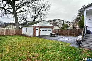 89 Forest Pl, Rochelle Park Township, NJ 07662 - Photo 31