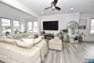 89 Forest Pl, Rochelle Park Township, NJ 07662 - Photo 5