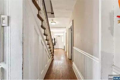 27 Oakland Avenue, Bloomfield, NJ 07003 - Photo 19