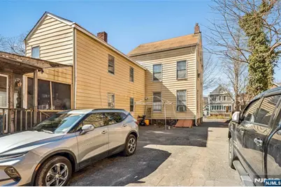 27 Oakland Avenue, Bloomfield, NJ 07003 - Photo 39