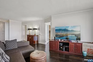1530 Palisade Ave 8M, Fort Lee, NJ 07024 - Photo 5