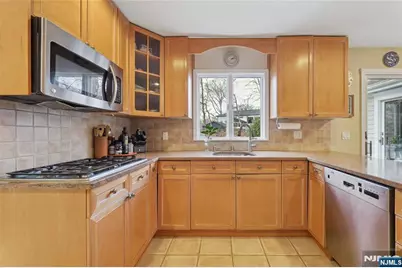 45 Hickory Lane, Closter, NJ 07624 - Photo 7
