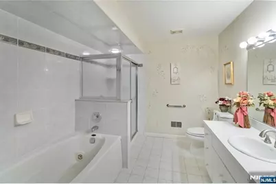 30 Jordan Drive, River Edge, NJ 07661 - Photo 13
