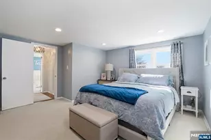 22 Laurel St, Hawthorne, NJ 07506 - Photo 19