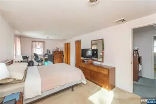 63 Chestnut Dr, Wayne, NJ 07470 - Photo 25