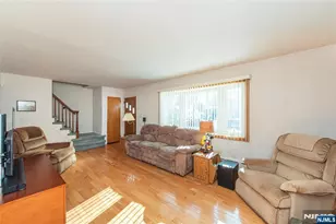 63 Chestnut Dr, Wayne, NJ 07470 - Photo 7