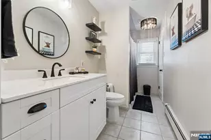 36 Williamsburg Dr, Roseland, NJ 07068 - Photo 21