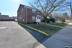 483 Colonial Terrace 9, Hackensack, NJ 07601 - Photo 23