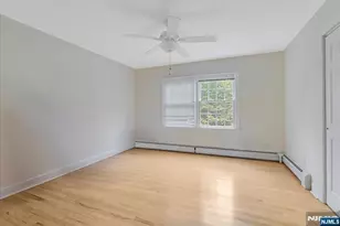 240 Ottowa Ln, Franklin Lakes, NJ 07417 - Photo 11