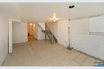 45-47 Hedden Terrace, Newark, NJ 07108 - Photo 27