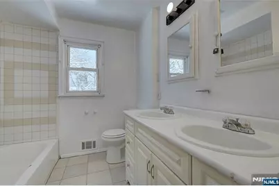 27 Old Short Hills Road, West Orange Township, NJ 07052 - Photo 13