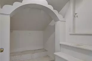 27 Old Short Hills Rd, West Orange Township, NJ 07052 - Photo 21