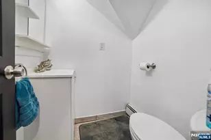 35 Hickory St, Bloomfield, NJ 07003 - Photo 27