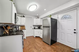 35 Hickory St, Bloomfield, NJ 07003 - Photo 17