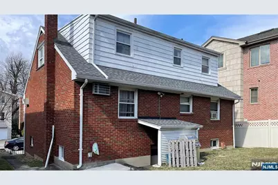 2446 3rd Street, Fort Lee, NJ 07024 - Photo 3