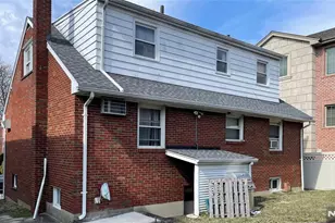 2446 3rd St, Fort Lee, NJ 07024 - Photo 3